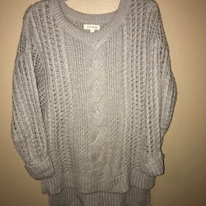 Grey knit sweater ✨